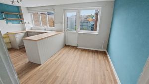 Photo 14- click for photo gallery